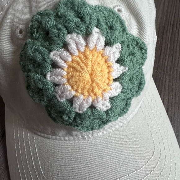 Crochet Flower Daisy Hat Baseball Hat Grannycore Handmade Hat Flower Cap - Picture 3 of 7
